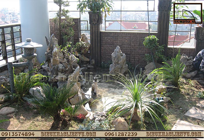 Tiểu cảnh non bộ trong sân vườn